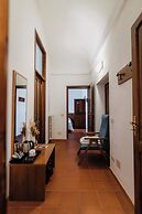 Casa Regina Montis Regalis