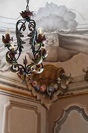 Casa Regina Montis Regalis