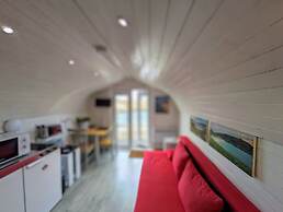 Glamping Pod for 2, Pod Beag Na Haun, Eriskay