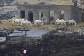 Pod Beag Beside the Sea, Isle of Eriskay