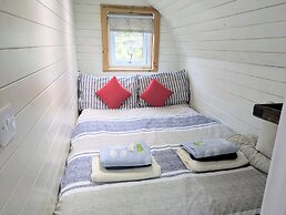 Pod Beag Beside the Sea, Isle of Eriskay