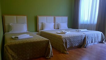 Stal Hotel +