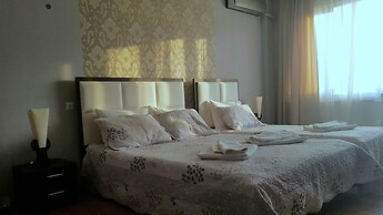 Stal Hotel +