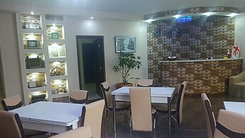 Stal Hotel +