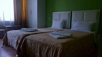 Stal Hotel +