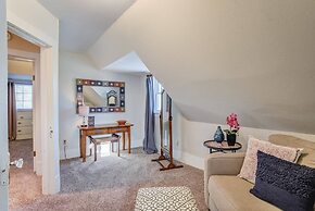 1893 Classic 4 Blocks From Great Dining & Shops