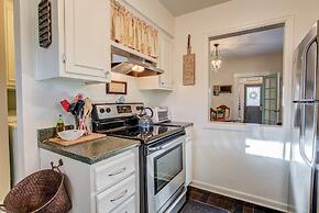 1893 Classic 4 Blocks From Great Dining & Shops