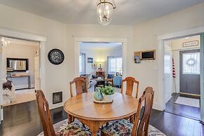 1893 Classic 4 Blocks From Great Dining & Shops