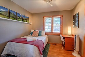 Home Sweet Home 3 Beds Central Springs Locale!