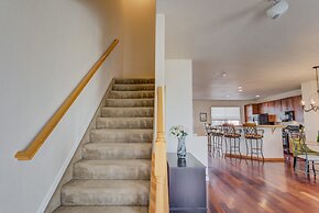 Urban Practicality! 3 Beds, Patios & Dog Friendly