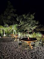 Niriides Hotel & Apartments