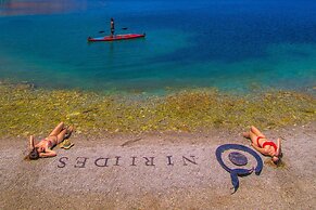 Niriides Hotel & Apartments