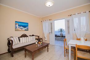 Niriides Hotel & Apartments