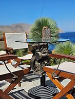 Niriides Hotel & Apartments