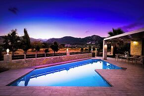 Villa Elenitsa