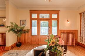 4brvictorian Mansionjust North of Downtown