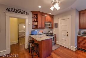 4brvictorian Mansionjust North of Downtown