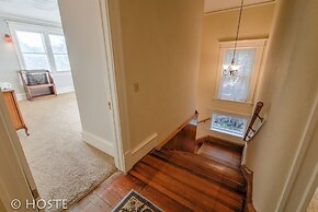 4brvictorian Mansionjust North of Downtown