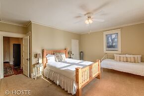 4brvictorian Mansionjust North of Downtown