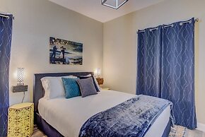 1BR Modern & Chic Bring Your Bikes and Dog!