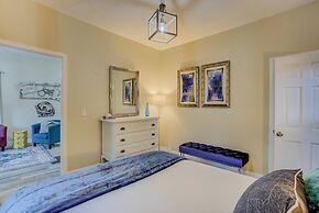 1BR Modern & Chic Bring Your Bikes and Dog!