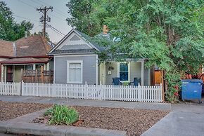 1BR Modern & Chic Bring Your Bikes and Dog!