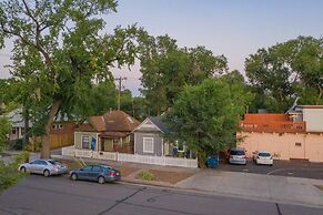 1BR Modern & Chic Bring Your Bikes and Dog!