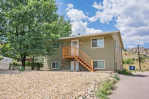 2BR Aptmt Parks Private Deck, Mountain Views!