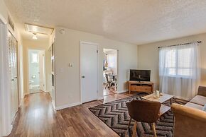 2BR Aptmt Parks Private Deck, Mountain Views!