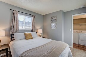 2BR Aptmt Parks Private Deck, Mountain Views!