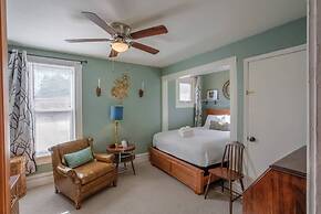 Downtown 1900 Classic 3 Bedroom Value