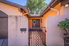 5BR Garden of the Gods is Across the Street!