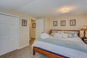 3 Bedroom Downtown with Firepit