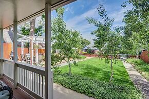 3 Bedroom Downtown with Firepit