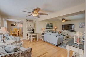 3 Bedroom Downtown with Firepit