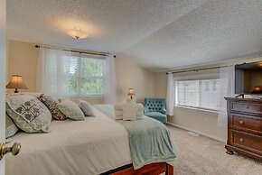 3 Bedroom Downtown with Firepit