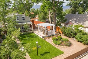 3 Bedroom Downtown with Firepit