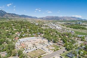 3brdowntownwalk to Restaurants & Bars W/fire pit