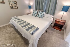 3BR Of Downtown King Bed, Dining, Has It All!