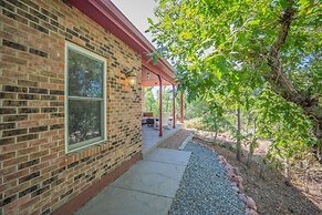 4 BR Country Home in Suburbs W/trails & Parks