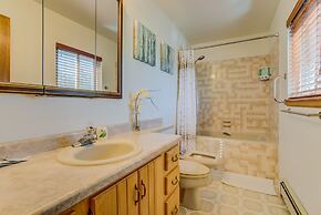 4 BR Country Home in Suburbs W/trails & Parks