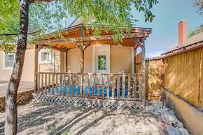 Downtown Practical & Pet-friendly Easy & Sensible