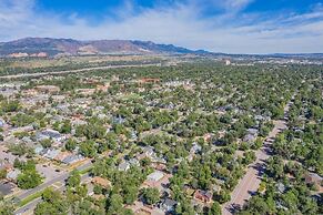 Downtown Practical & Pet-friendly Easy & Sensible