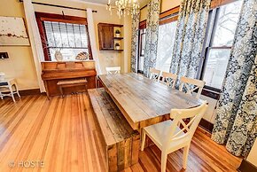 4BR Dog Friendly Mtn Retreat With Gym!