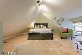 Chic Boutique Wine + Mtns Walk Everywhere