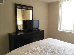 National at Ballston Metro