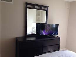 National at Ballston Metro