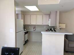 National at Ballston Metro