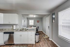 2BR Olympic Training Center Dog-friendly