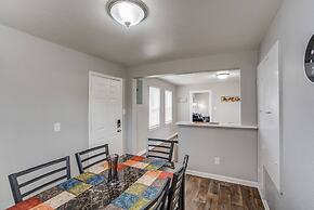 2BR Olympic Training Center Dog-friendly